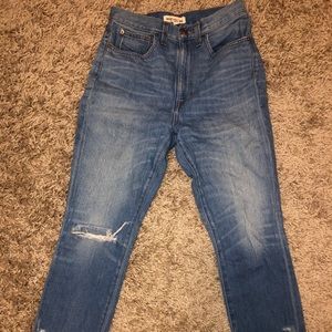 Rivet & Thread basic skinnies with rips